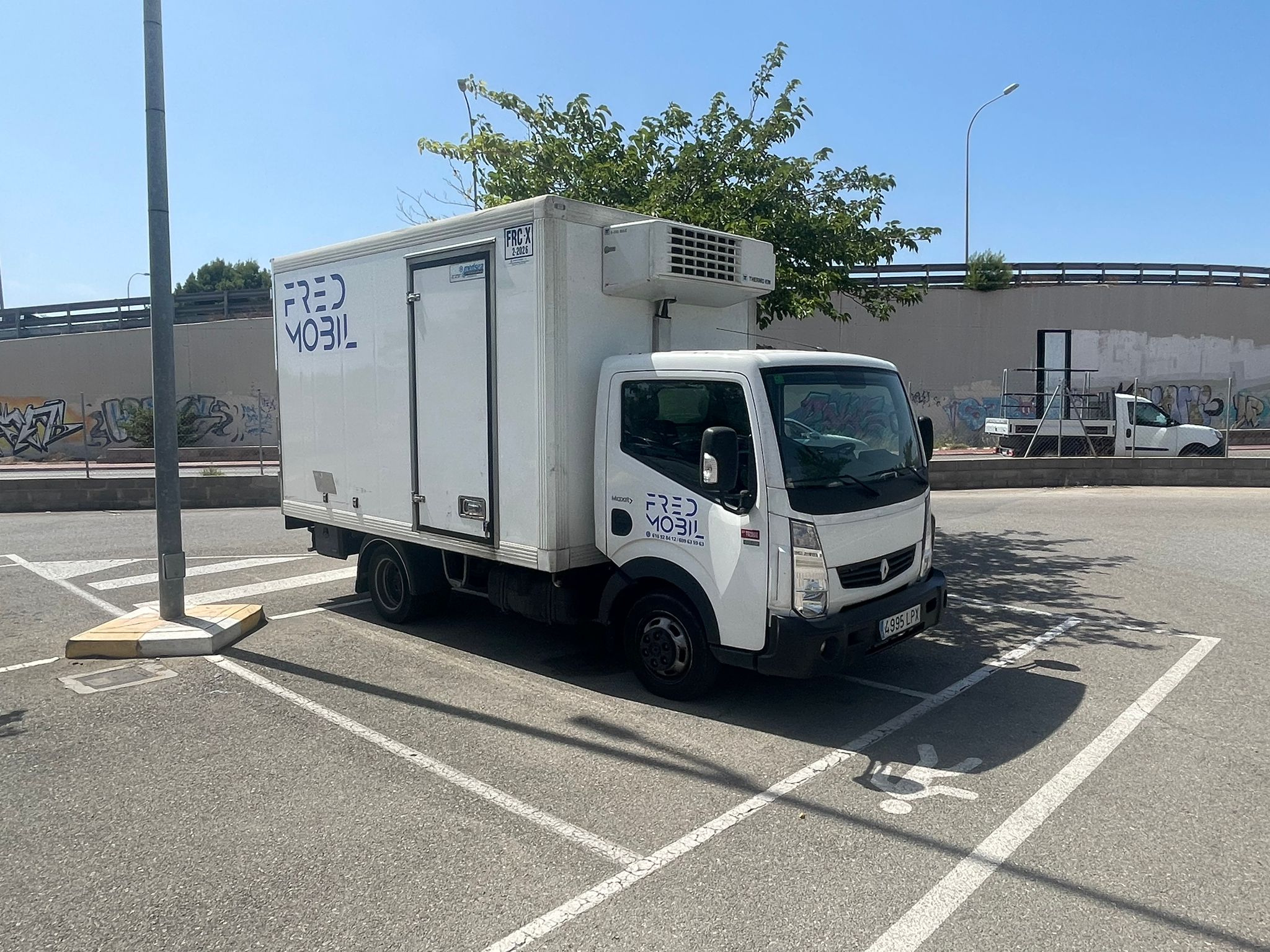 Renault-Maxity-7-palets-monotemperatura